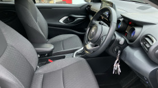 Toyota Yaris 1.5 Hybrid Design 5dr CVT Hybrid Hatchback